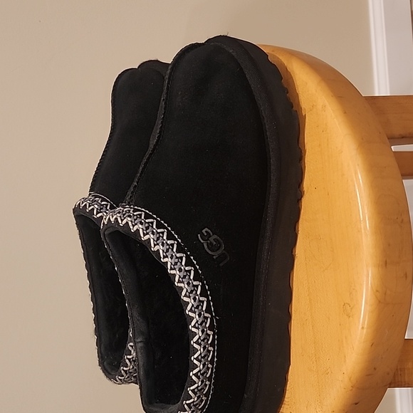 UGG Tasman Black Suede Ladies Slippers - Picture 4 of 6